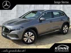 Grau Gebraucht 2023 Mercedes EQA300 Progressive SUV | 32.550 € (Fairer Preis)