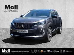 Grau Gebraucht 2021 Peugeot 3008 SUV | 23.950 € (Guter Preis)