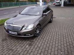 Gebraucht 2009 Mercedes E350 Elegance Limousine | 9.000 € (Fairer Preis)