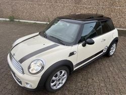 Weiß Gebraucht 2011 Mini Cooper Kleinwagen | 7.499 € (Guter Preis)