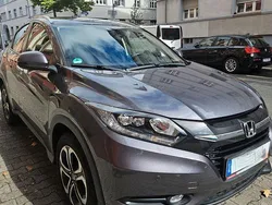 Grau Gebraucht 2016 Honda HR-V Executive SUV | 16.900 € (Etwas zu teuer)