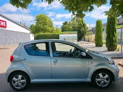 Andere außenfarben Gebraucht 2006 Toyota Aygo Kleinwagen | 2.900 € (Etwas zu teuer)