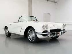 Weiß Gebraucht 1962 Corvette C1 Cabrio | 69.900 €