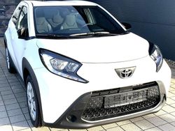 Super white 2 Neu 2025 Toyota Aygo Business Edition Kleinwagen | 16.990 €
