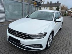 Pure white Gebraucht 2020 VW Passat Business Kombi | 22.500 € (Fairer Preis)