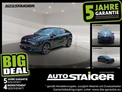 Lackierung schwarz perla nera/typ a Gebraucht 2022 Citroën e-C4 Shine Limousine | 18.989 € (Fairer Preis)