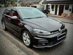 Schwarz Gebraucht 2017 VW Golf VII Sound Limousine | 14.490 € (Guter Preis)