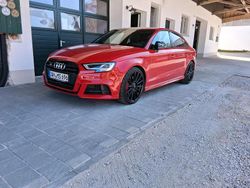 Rot Gebraucht 2019 Audi S3 Limousine | 25.000 € (Superpreis)