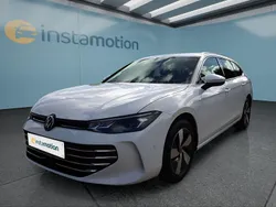 Weiß Gebraucht 2025 VW Passat Kombi | 36.149 € (Guter Preis)