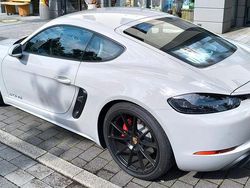 Grau Gebraucht 2024 Porsche Cayman GTS Coupé | 92.222 € (Fairer Preis)