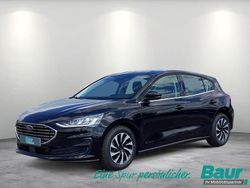 Schwarz Gebraucht 2024 Ford Focus Titanium Limousine | 26.640 € (Fairer Preis)
