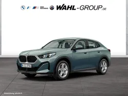 Grün Gebraucht 2024 BMW X2 Efficient Dynamics SUV | 39.890 € (Guter Preis)