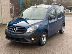 Blau Gebraucht 2017 Mercedes Citan 109 Kombi | 9.450 € (Fairer Preis)