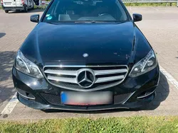 Schwarz Gebraucht 2013 Mercedes E200 Kombi | 14.200 € (Etwas zu teuer)