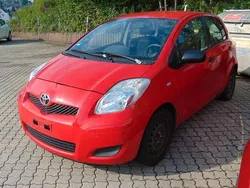 Rot Gebraucht 2010 Toyota Yaris Cool Limousine | 1.255 € (Superpreis)