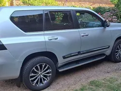 Silber Gebraucht 2018 Toyota Land Cruiser SUV | 55.590 €