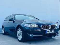 Schwarz Gebraucht 2010 BMW 525 Sport Line Kombi | 8.499 € (Fairer Preis)