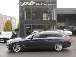 Blau Gebraucht 2018 BMW 530 Luxury Line Limousine | 19.950 € (Superpreis)