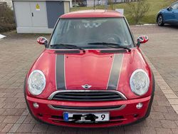 Rot Gebraucht 2005 Mini ONE Kleinwagen | 2.000 € (Guter Preis)