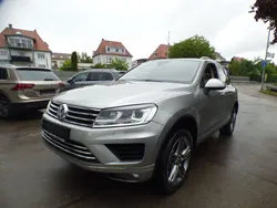 Tungsten silver metallic Gebraucht 2016 VW Touareg Terrain Tech SUV | 21.600 € (Fairer Preis)