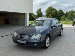 Blau Gebraucht 2003 Mercedes CLK200 Elegance Coupé | 5.000 € (Fairer Preis)