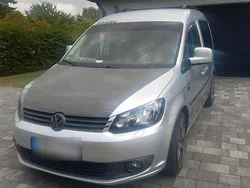Silber Gebraucht 2014 VW Caddy Van / Kleinbus | 12.950 €