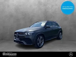 Innen rot / außen matt schwarz foliert Gebraucht 2019 Mercedes GLE400 AMG line SUV | 64.990 € (Teuer)