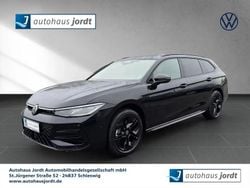 Grau Neu 2025 VW Passat R-line Kombi | 47.960 € (Superpreis)