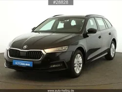 Schwarz Gebraucht 2021 Skoda Octavia Ambition Kombi | 17.990 € (Superpreis)