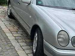 Silber Gebraucht 1996 Mercedes E320 Elegance Limousine | 4.490 € (Superpreis)