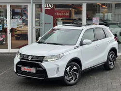 Weiß Neu 2024 Suzuki Vitara Comfort+ SUV | 27.845 € (Fairer Preis)
