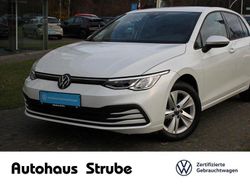 Weiß Gebraucht 2023 VW Golf VIII Life Limousine | 21.990 € (Guter Preis)