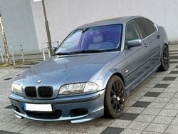 Blau Gebraucht 2001 BMW 330 M Sport Limousine | 4.940 € (Superpreis)