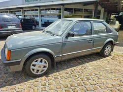 Grün Gebraucht 1984 Opel Kadett Limousine | 990 €