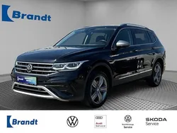 Deep black perleffekt (metallic) Gebraucht 2022 VW Tiguan Allspace Elegance SUV | 35.390 € (Guter Preis)