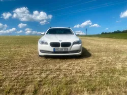 Weiß Gebraucht 2012 BMW 525 Kombi | 11.600 € (Fairer Preis)