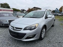 Silber Gebraucht 2013 Opel Astra Active Kombi | 4.650 € (Fairer Preis)