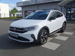 Weiß pure white (metallic) Gebraucht 2022 VW Taigo Style SUV | 21.980 € (Fairer Preis)