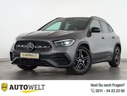 Grau Gebraucht 2022 Mercedes GLA250 AMG line SUV | 39.560 € (Fairer Preis)