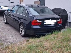 Blau Gebraucht 2006 BMW 325 Limousine | 4.400 € (Superpreis)
