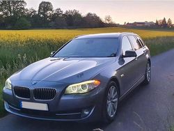 Grau Gebraucht 2010 BMW 530 Kombi | 9.950 € (Fairer Preis)