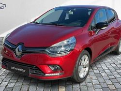 Rot Gebraucht 2017 Renault Clio IV LIMITED Limousine | 8.970 € (Fairer Preis)