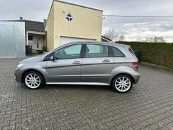 Grau Gebraucht 2007 Mercedes B170 Van / Kleinbus | 4.200 € (Guter Preis)