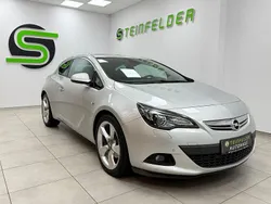 Silber Gebraucht 2011 Opel Astra GTC Innovation Coupé | 6.490 € (Teuer)