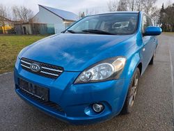 Blau Gebraucht 2010 Kia ProCeed Coupé | 1.999 € (Guter Preis)