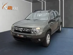 Grau Gebraucht 2015 Dacia Duster Lauréate SUV | 11.990 € (Fairer Preis)