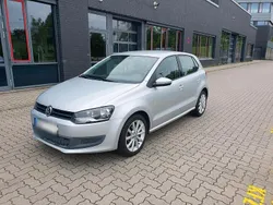 Silber Gebraucht 2010 VW Polo Comfortline Kleinwagen | 4.790 € (Fairer Preis)