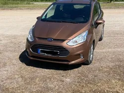 Braun Gebraucht 2013 Ford B-MAX SYNC Edition Van / Kleinbus | 4.400 € (Fairer Preis)