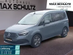 Magnetitgrau Gebraucht 2024 Mercedes T180 Style Van / Kleinbus | 33.450 € (Teuer)
