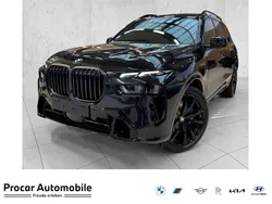 Saphirschwarz metallic Gebraucht 2024 BMW X7 M Sport SUV | 114.610 € (Etwas zu teuer)
